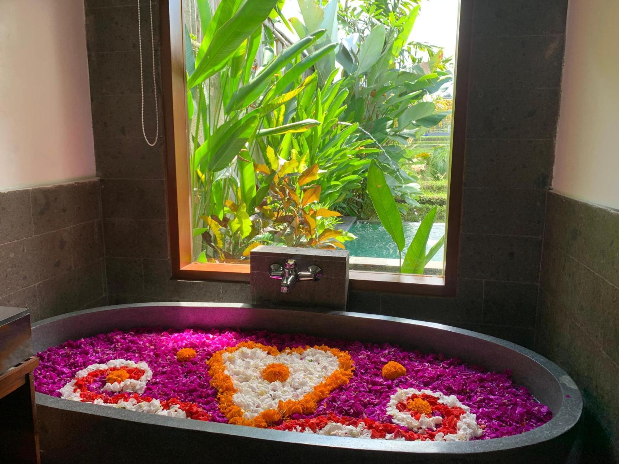Poka Ubud Hidden Paradise & Spa By Eps Ngoại thất bức ảnh